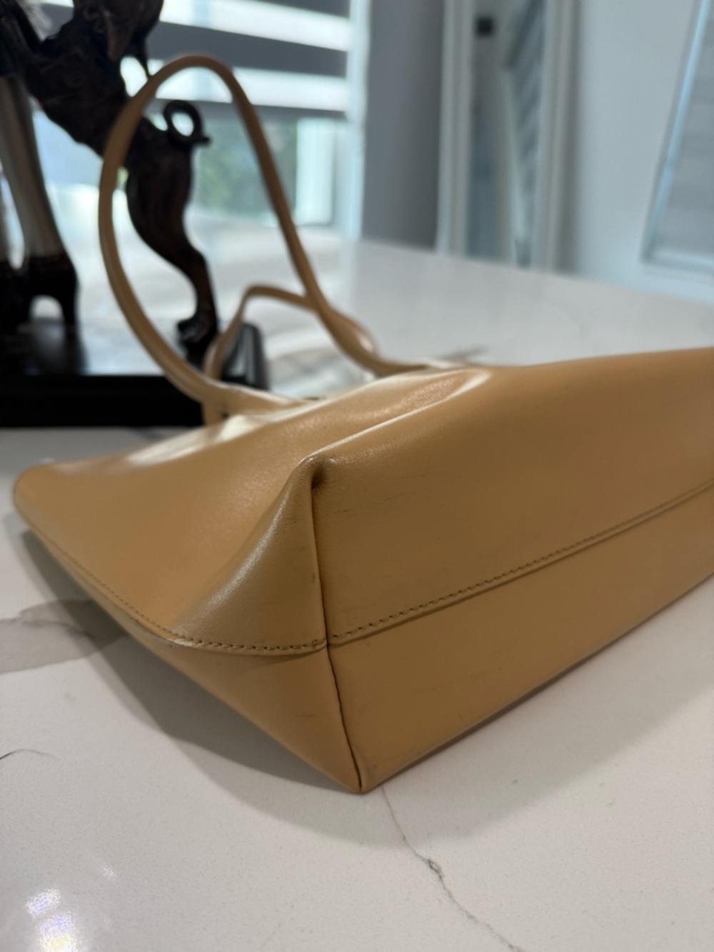 Furla : timeless Italian leather luxury Tan Mini Bag - Picture 7 of 12
